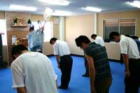 ���䌧�{������J���̗l�q