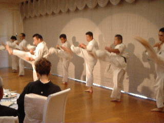 �������ł̉���