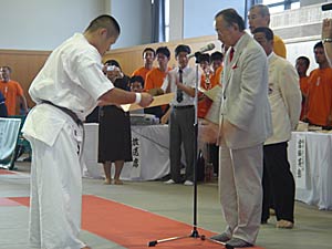 ��25��u�ᎂ�q�t�v��蓹�I�茠���ʐ^