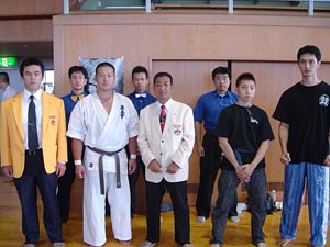 ��25��u�ᎂ�q�t�v��蓹�I�茠���ʐ^