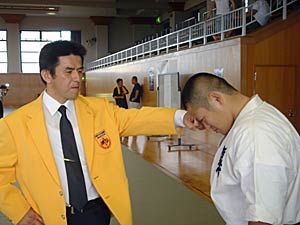 ��25��u�ᎂ�q�t�v��蓹�I�茠���ʐ^