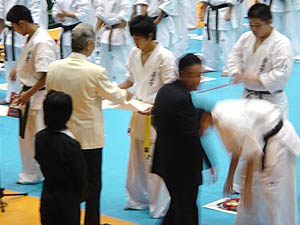 ��10��ɐ^��